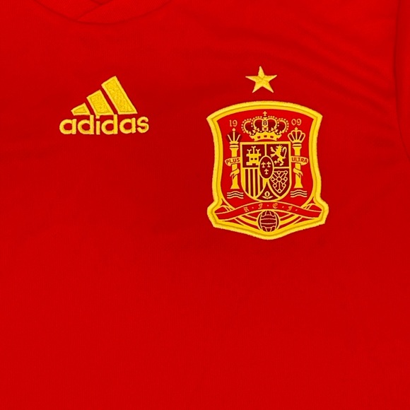 Spain Soccer Jersey - Picture 2 of 5